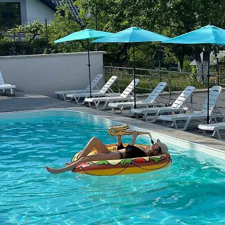 Arena - Hotel *